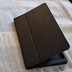 Leathet Tablet Case